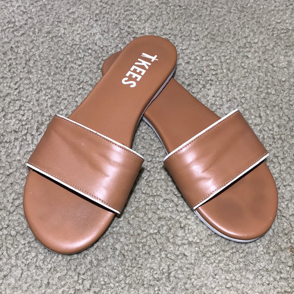 Tkees Slides Flats Sz 9